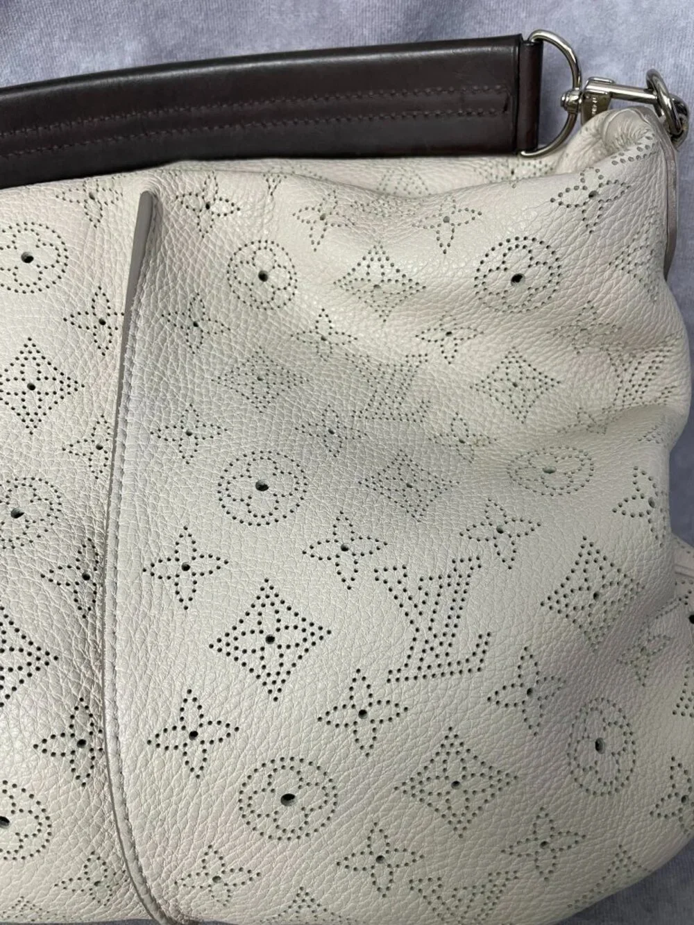 Louis Vuitton Selene PM Shoulder Bag in Winter White Mahina Leather